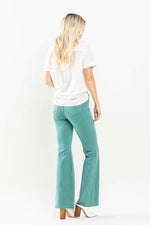 Judy Blue Stand Out Flares